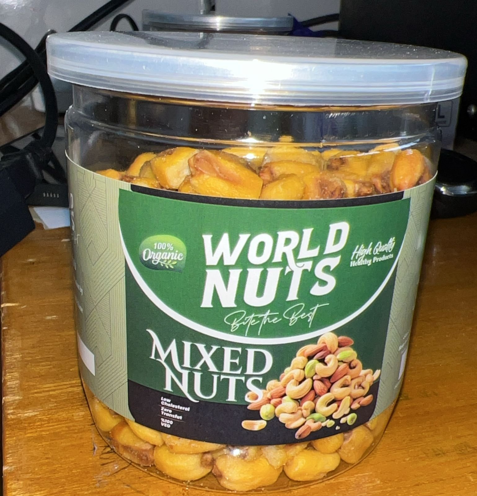 NUTS WORLD - Barcode 795697202508